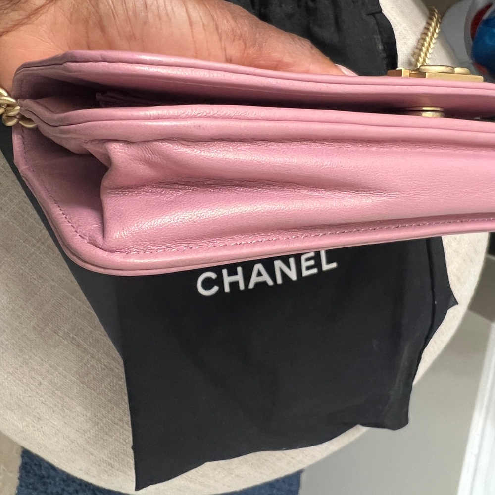 Chanel Boy Woc View 5